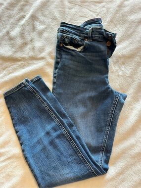 Maurices Edgely High-Rise Super Skinny Women’s Jeans Size 10 Reg